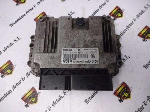 Centralita del motor / Motorsteuergerät / Engine control unit / Alfa Romeo 159 0281013417 51818318 939 M20