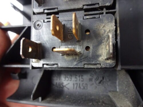 Botonera Elevalunas AUDI A4 801959515