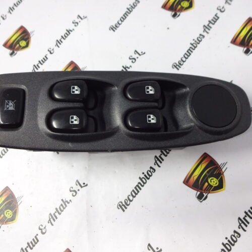 Botonera Elevalunas HYUNDAI ACCENT 620W10270