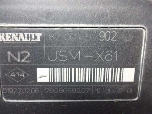 Caja de fusibles RENAULT 8200451902D 8200451902-D USM-X61
