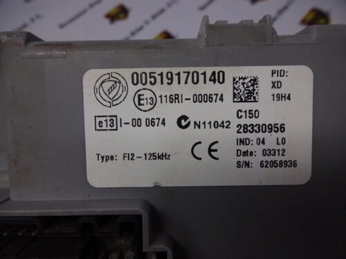Caja de fusibles Fiat doblo 00519170140 28330956