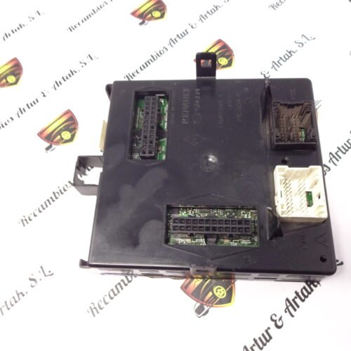 Unidad de control Renault Laguna 8200213234 8200190272 10071545 21669695-BC 74N3