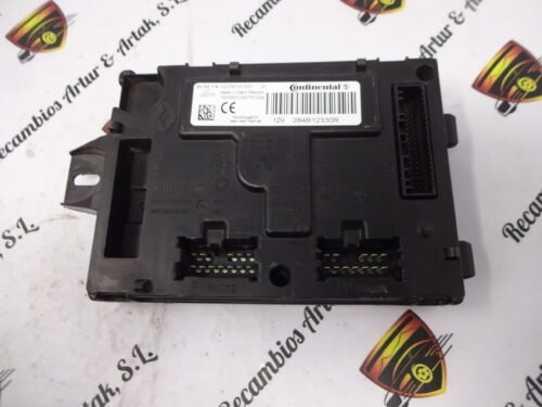 Unidad de control Renault Dacia Sandero 284B12330R 12V
