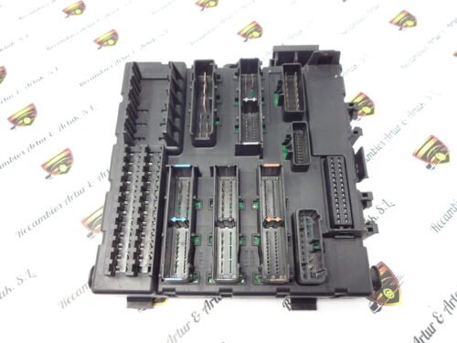 Caja de fusibles Opel Vectra 13125485 AX 13125485AX 519029102