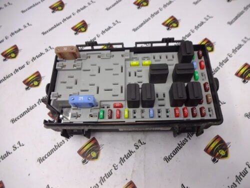 Caja de fusibles Opel Corsa 13217394 EH 13217394EH