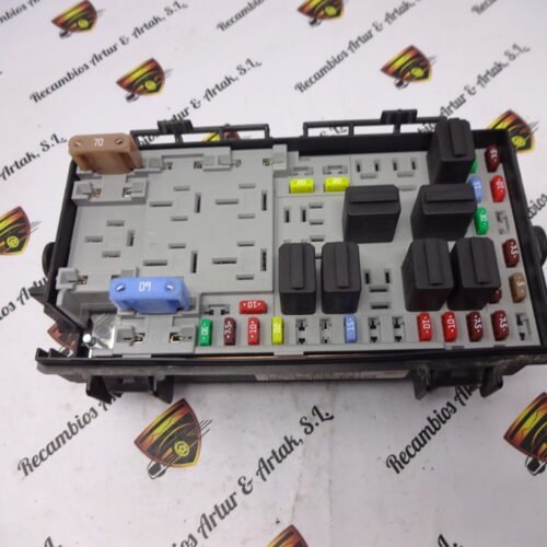 Caja de fusibles Opel Corsa 13217394 EH 13217394EH