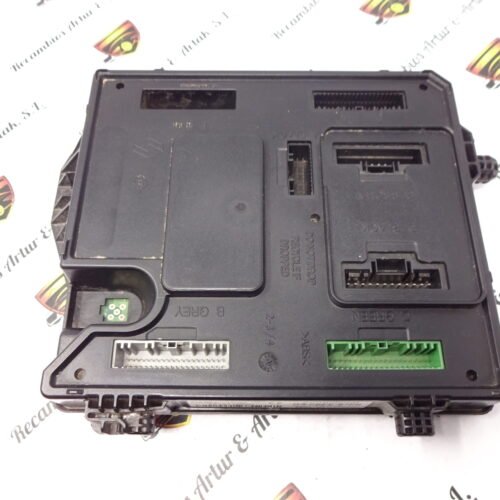 Caja de fusibles Renault Scenic 284B17882R S180098101D BCM X95 S180098101 D