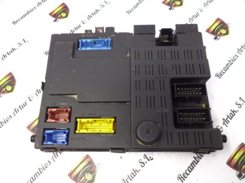 Caja de fusibles CITROEN XSARA 9644648680 73007412 BSI N7
