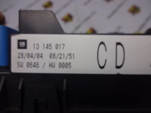 Caja de fusibles Opel Astra H 13145017 CD 13145017CD