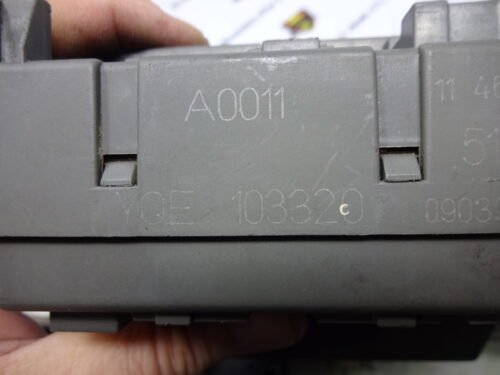 Caja de fusibles LAND ROVER DISCOVERY YQE103320 YQE 103320 518678305