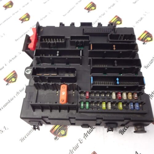 Caja de fusibles Opel Vectra C 13112912 AS 13112912AS 519047013