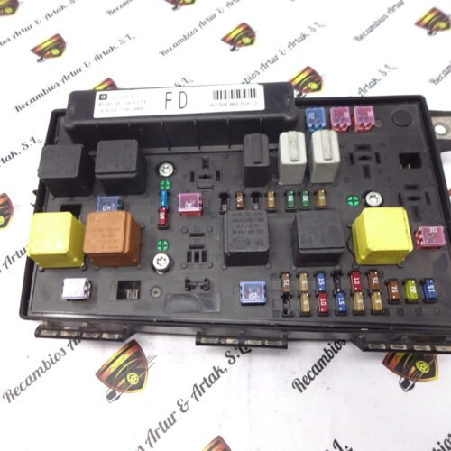 Caja de fusibles OPEL ASTRA H 13191127 FD 13191127FD 13191127 FD 13191127FD 5DK008668-12