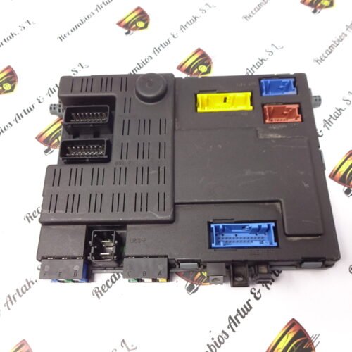 Caja de fusibles Peugeot Citroen 9645148880 BSI N7 73007612