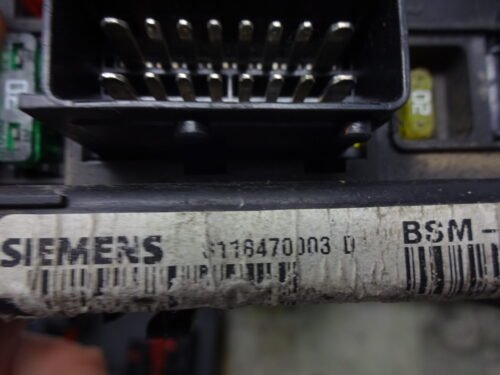 BSM Caja de fusibles Citroen Peugeot 964349888000 9643498880-00 S118470003D S118470003 D