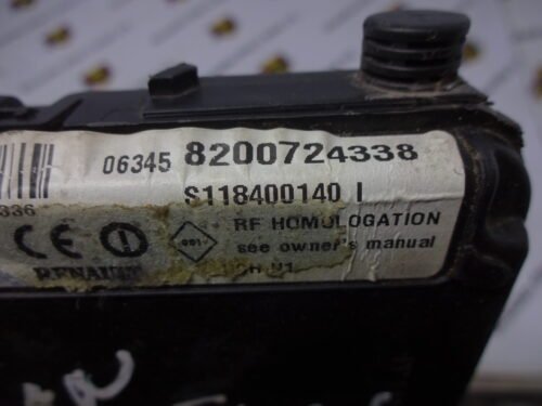 Caja de fusibles Renault Megane 8200724338 S118400140I S118400140 I 8200712566