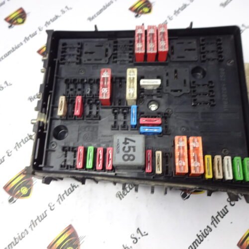 Caja de fusibles VW GOLF Skoda 1K0937124H