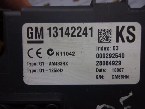 Caja de fusibles Opel Corsa 13142241 KS 13142241KS