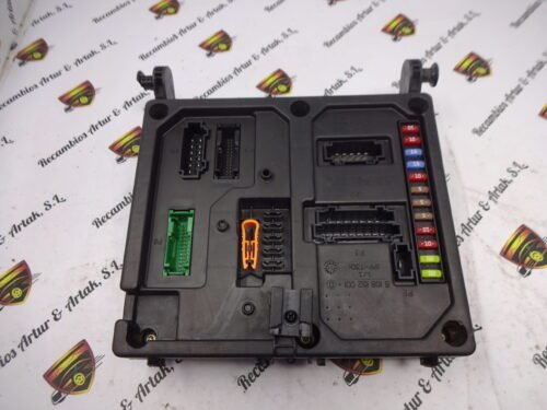 Caja de fusibles VW Sharan S120042200C 7M3962258AG 4M2114B205BA