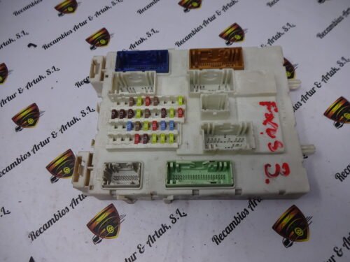 Caja de fusibles FORD F1FT-14A073-BC F1FT14A073BC F1ET14014AKC F1ET9A340AA