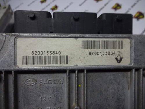 Centralita del motor RENAULT CLIO 8200153840 8200153834