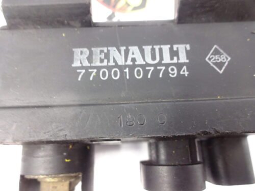 Relé Renault Megane 7700107794 RTP/6-12 NAGARES