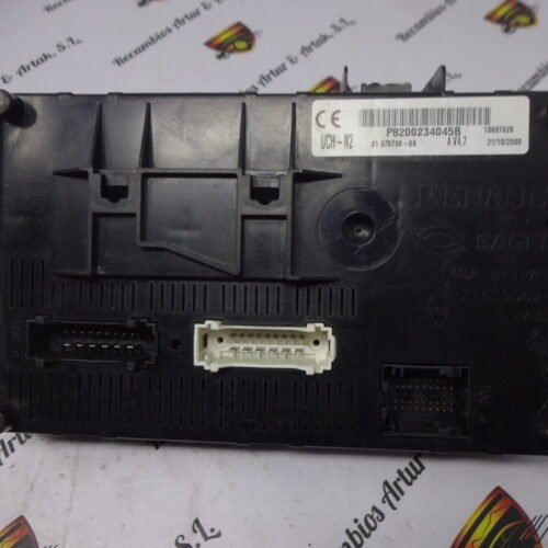 Modulo de control de la carrocería Renault UCH-N2 P8200234045B 21675786-8A
