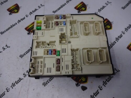 BSM Caja de fusibles Renault 284B68764R-A 284B68764RA USM-2010