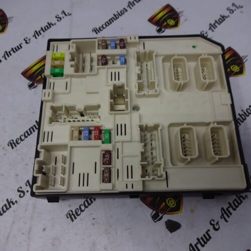BSM Caja de fusibles Renault 284B68764R-A 284B68764RA USM-2010