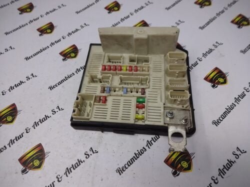 BSI Caja de fusibles Renault Megane 8200481866-K 8200481866K USMC-PFT