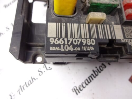 BSM Caja de fusibles Peugeot Citroen BSM-L04-00 9661707980