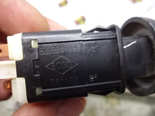 Interruptor calefacción OPEL RENAULT MASTER 8200047293
