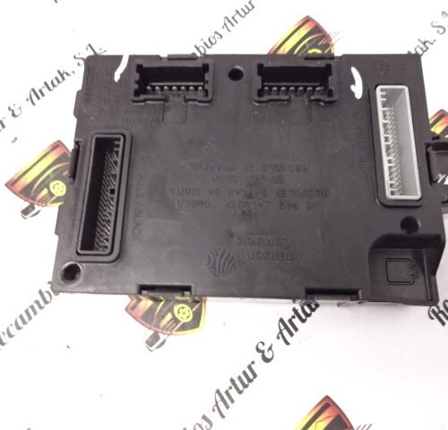 BCM Caja de fusibles Renault BCM T4 N5VS 284B18768R