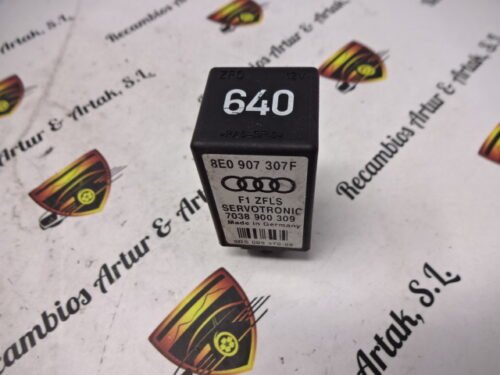 Relé AUDI 8E0907307F 7038900309 SERVOYRONIC NR. 640