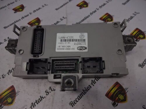 Caja de fusibles Fiat CROMA 51789318 501890160000 NBC194.91