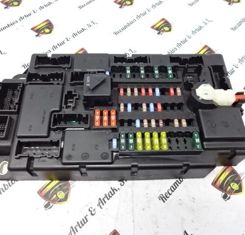 Caja de fusibles Modul MINI 6135345543802 61.35 3455438-02 51944F124 09223363