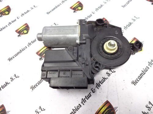MOTOR ELEVALUNAS VW Transporter T5 Caravelle 7H1959802 038070046 0130821998