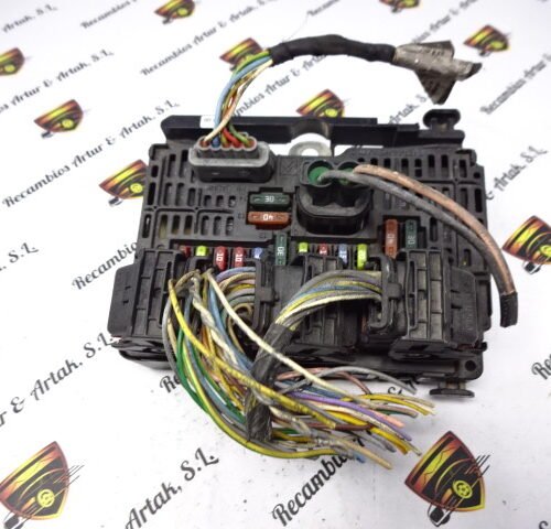 Caja de fusibles BSM Peugeot 9656086180 S118983002 I S118983002I BSM-L02-00