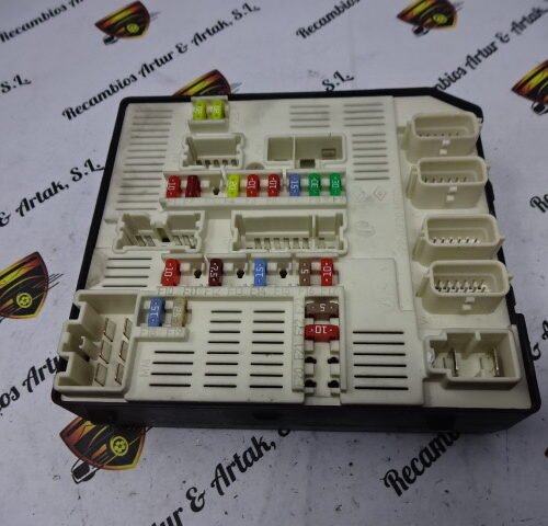 Caja de fusibles Renault USMD-PTF 284B63984RC 284B63984R-C