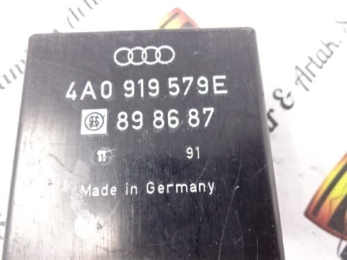 Relé AUDI 4A0919579E 898687 NR.331