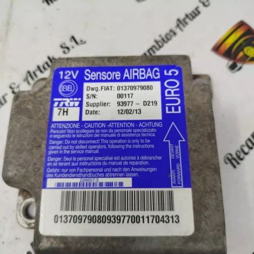 01370979080 93977-D219