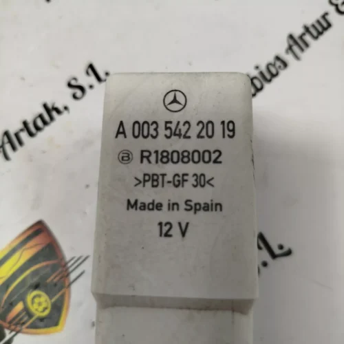 Relé MERCEDES-BENZ VITO A0035422019 A 003 542 20 19 R1808002