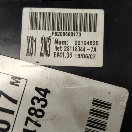 Módulo UCH Renault P8200660170 8200692828 8200660170 8200645926 8200371617