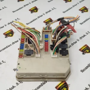 Caja de fusibles Renault Modus Clio 233293D 4J28 2025