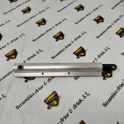 Cilindro hidraulico para capota Peugeot 307CC 307 CC 213111382 2131 11382 Cilindro hidraulico para capota Peugeot 307CC 307 CC 213111382 2131 11382