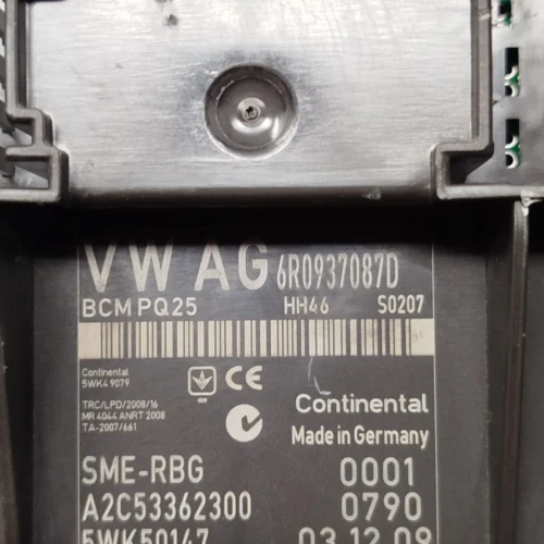 Unidad de control VOLKSWAGEN VW POLO 6R0937087D BCM PQ25 5WK50147