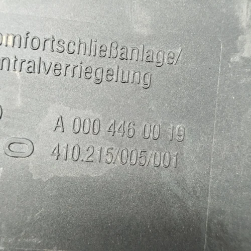 A0004460019 A 000 446 00 19 410215005001