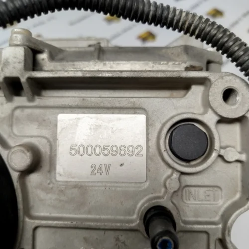 Modulo de la bomba AdBlue IVECO EUROCARGO STRALIS 500059692 098644D130