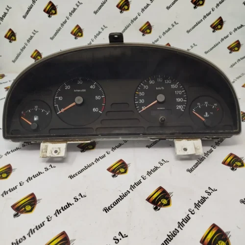 Cuadro de instrumentos Peugeot 806 Citroen Evasion Ulysse 1485180080 1485180000 Cuadro de instrumentos Peugeot 806 Citroen Evasion Ulysse 1485180080 1485180000