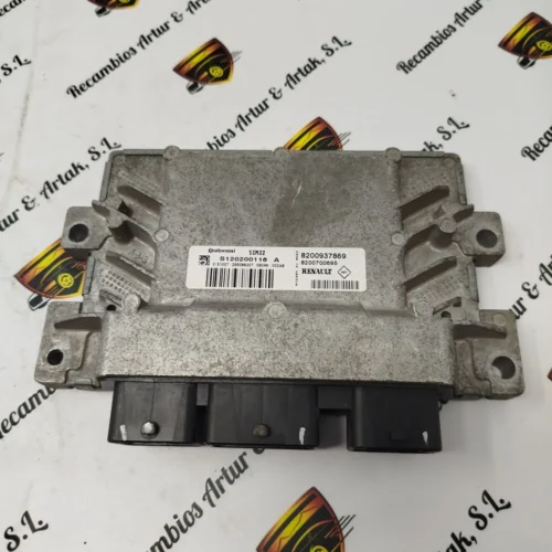 Centralita del motor RENAULT CLIO S120200116A 8200937869 8200700695
