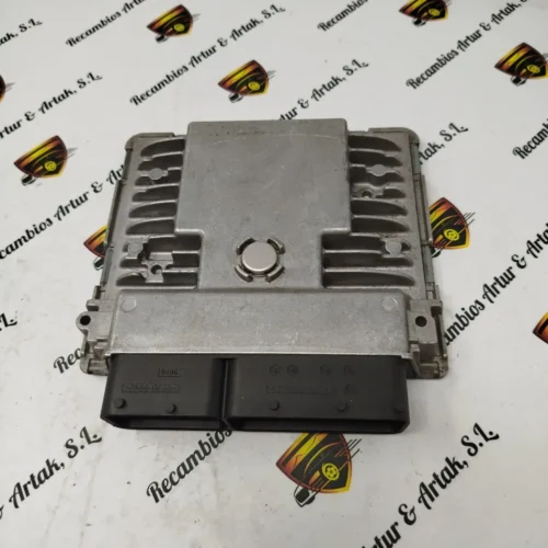 Centralita del motor Seat Ibiza 03F906070EA 5WP44724